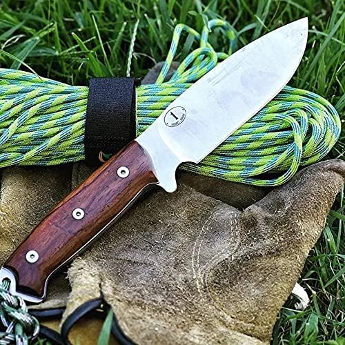 JEO-TEC No.1 fixed blade bushcraft knife used outdoors for camp tasks
