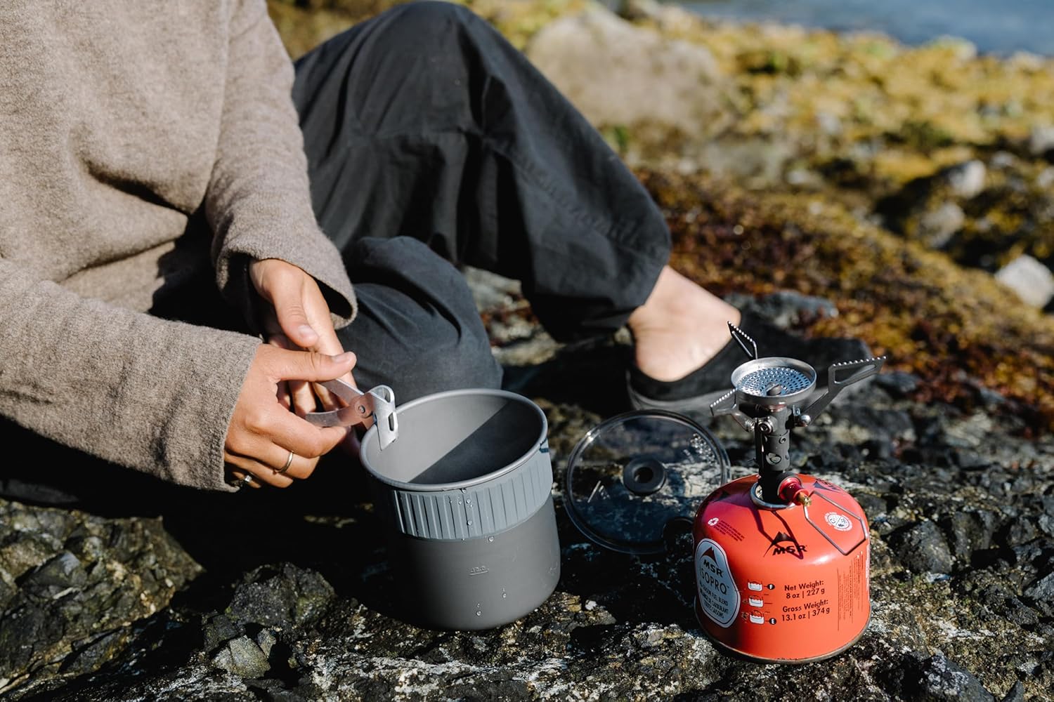 msr pocketrocket deluxe stove kit used for backpacking cooking on a camping trip