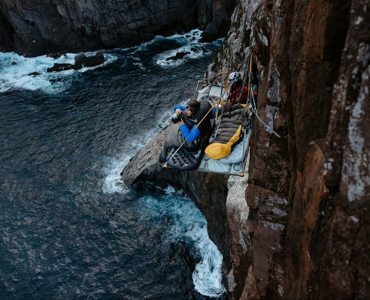 Sea to Summit Spark 30°F down sleeping bag used outdoors in cold conditions